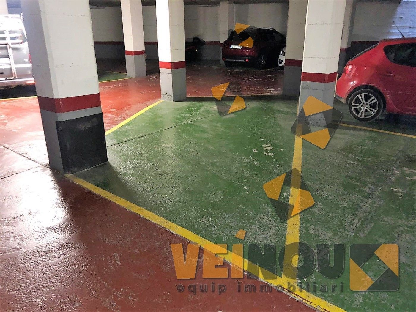 Garage for sale in Carrer del Tinent Flomesta, Sants