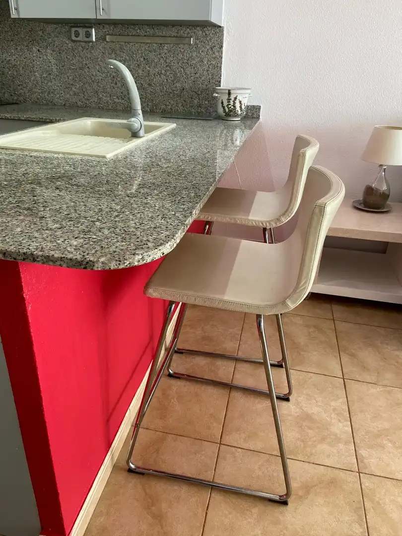 Cocina de Apartamento de alquiler en L'Escala