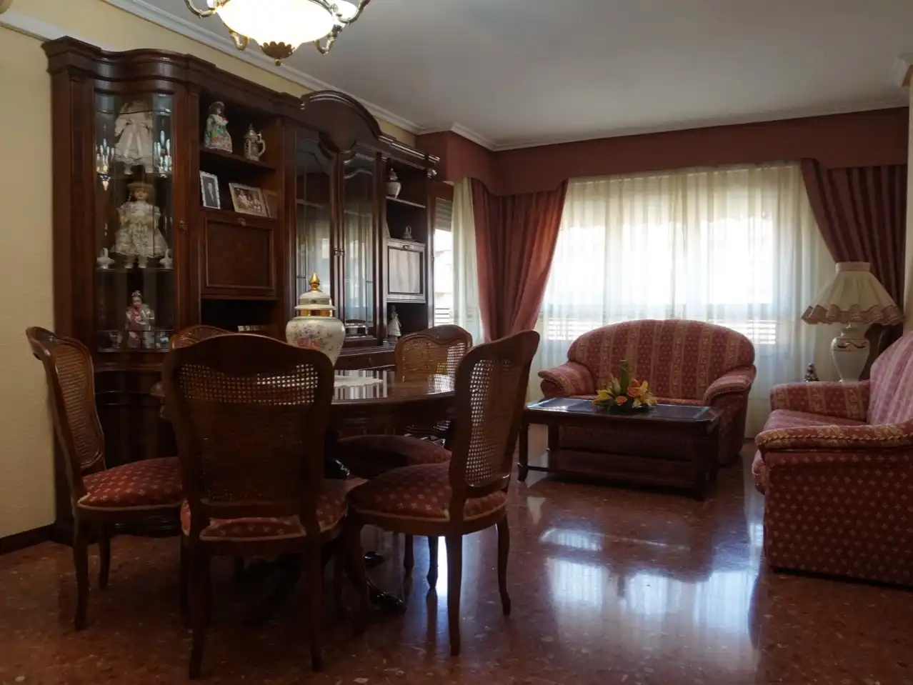 Sala d'estar de Pis en venda en La Almozara