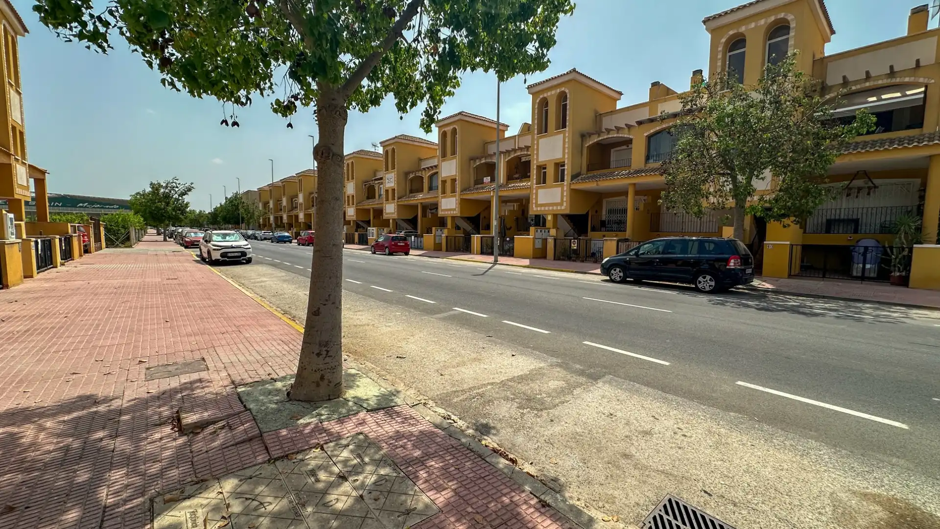 Exterior view of Houses for sale in Daya Nueva  with Swimming Pool