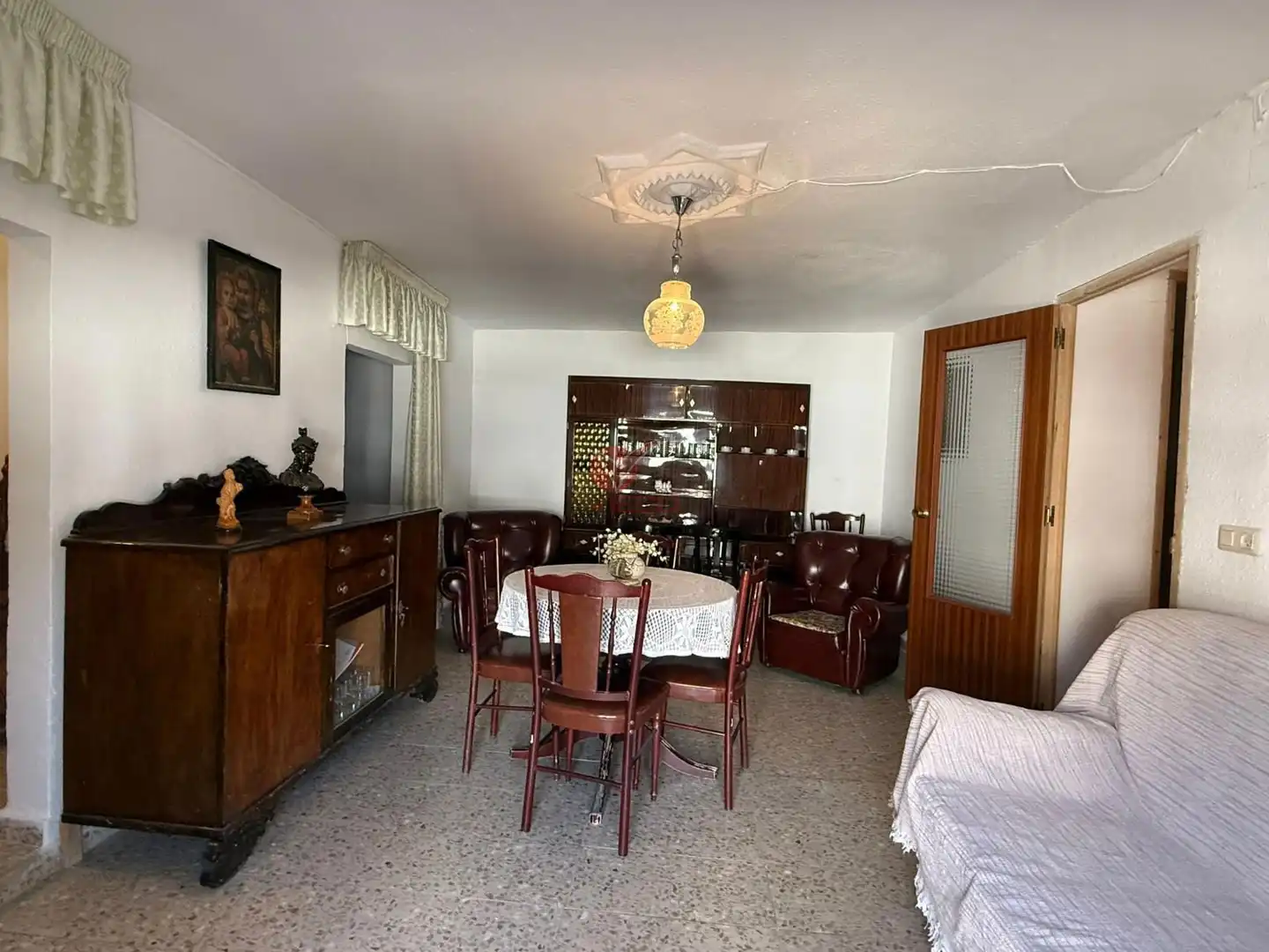 Comedor de Casa o chalet en venta en Buenache de la Sierra con Calefacción, Trastero y Amueblado