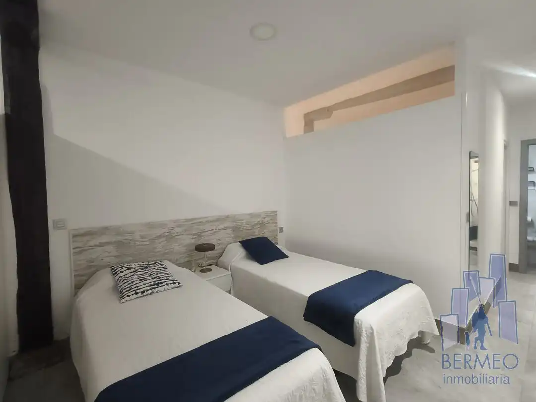 Bedroom of Flat for sale in Bermeo, Bizkaia