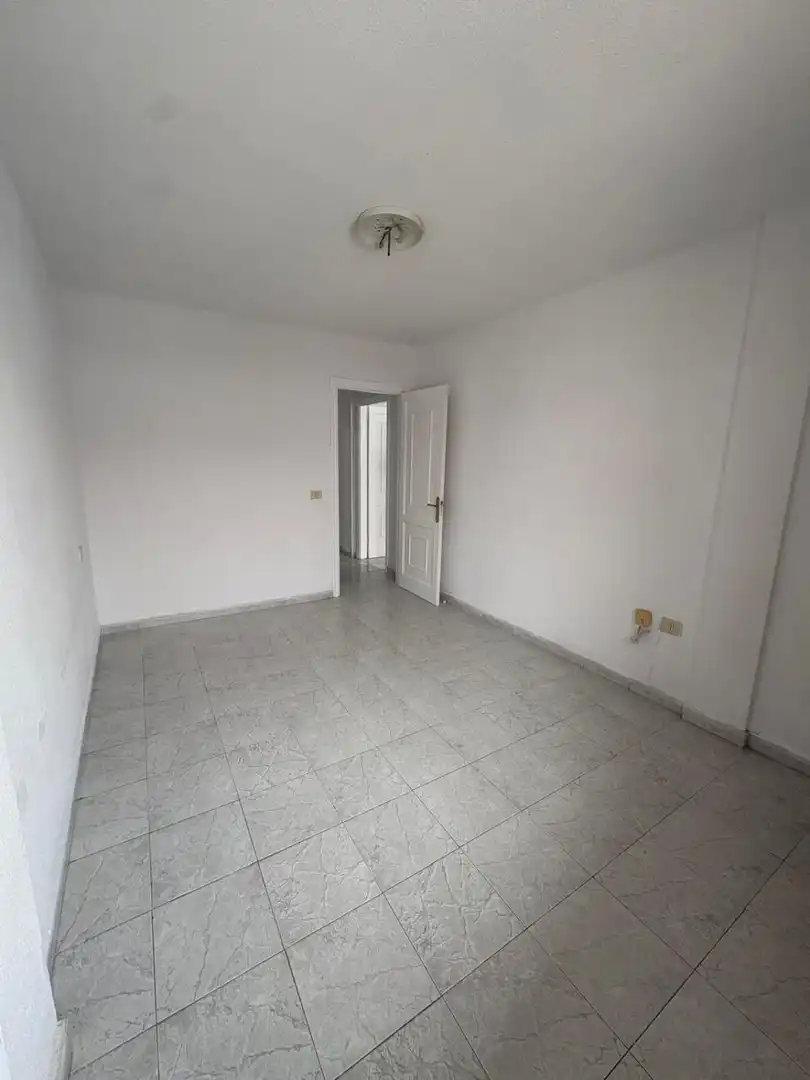 Dormitori de Pis en venda en Casco Urbano