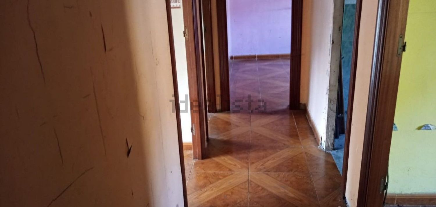 Flat for sale in Langreo