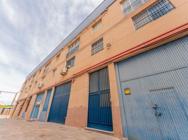 Nau industrial en venda a Elche ciudad