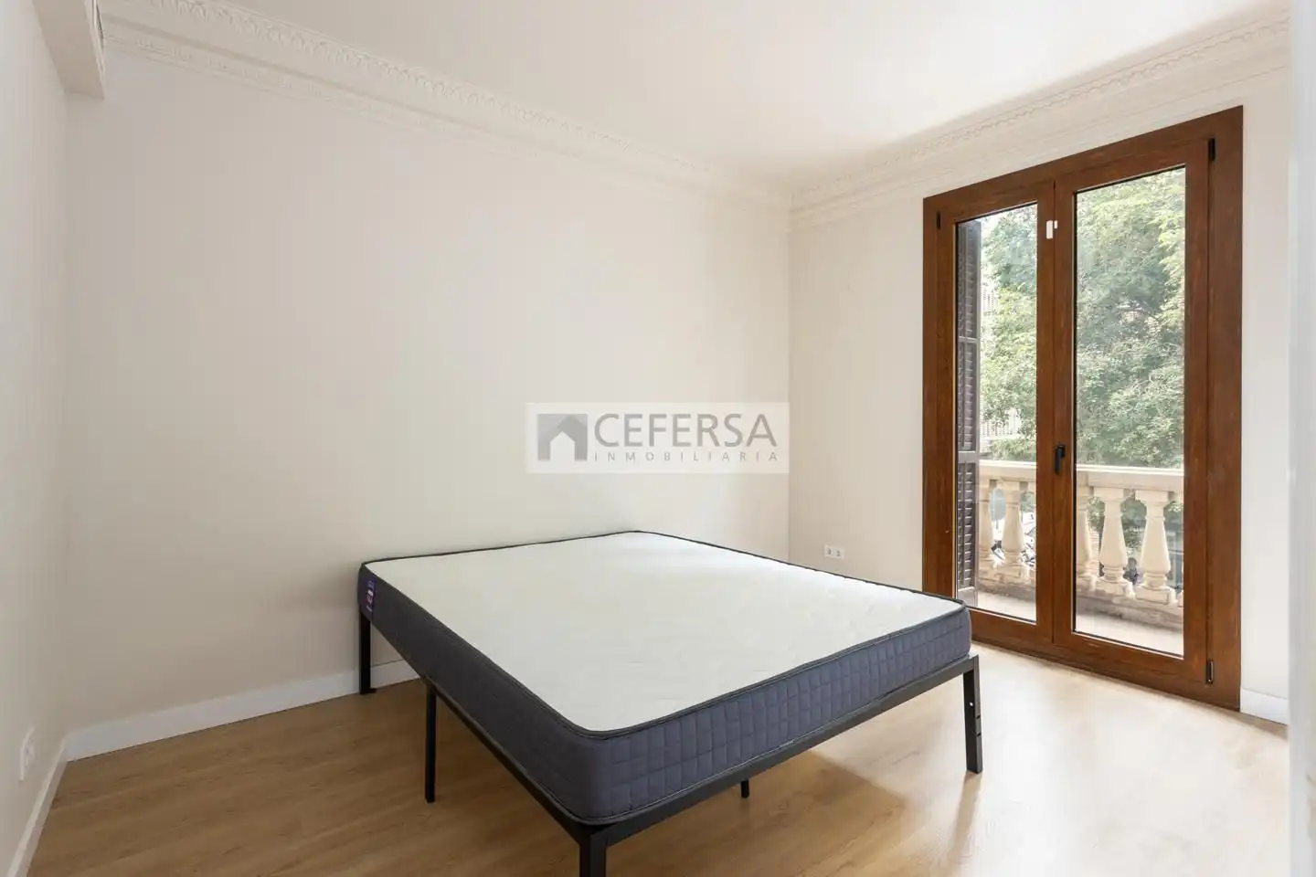 Bedroom of Flat for sale in Barcelona  with Air Conditioner, Heating and Parquet flooring