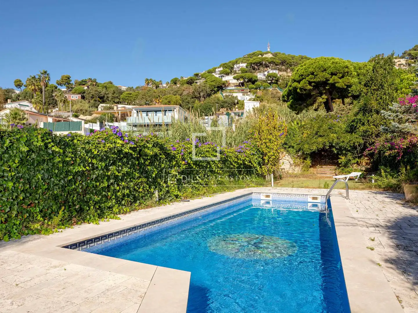 Piscina de Casa o xalet en venda en Lloret de Mar amb Aire condicionat, Calefacció i Jardí privat