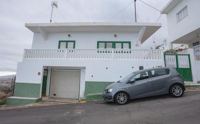 Exterior view of Single-family semi-detached for sale in Candelaria  with Terrace, Furnished and Balcony