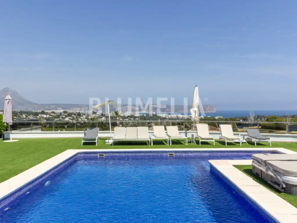 Piscina de Casa o xalet en venda en Jávea / Xàbia amb Aire condicionat, Calefacció i Jardí privat