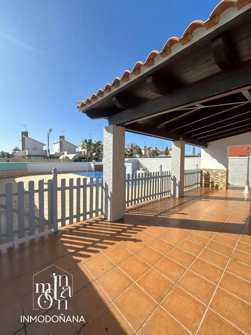 Terraza de Casa o chalet en venta en Almonte con Terraza, Trastero y Amueblado