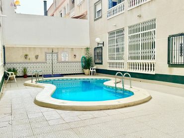 Apartamento con balcón en venta en Avenida DE DIEGO RAMIREZ PASTOR