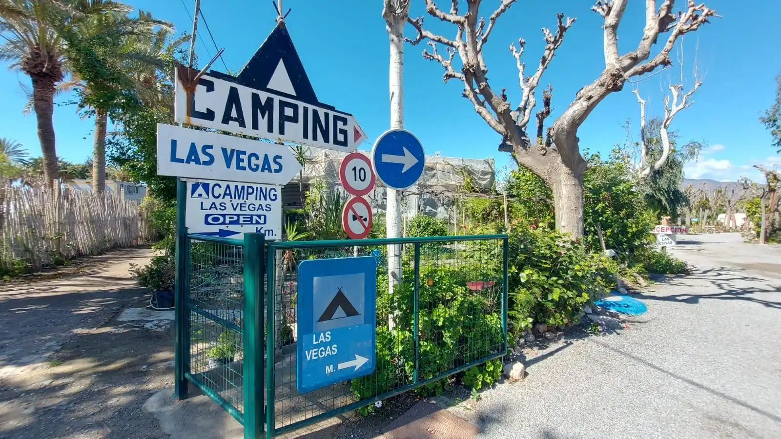 Aparcament de Residencial en venda en Adra