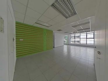Oficina amb ascensor de lloguer a de Pompeu Fabra
