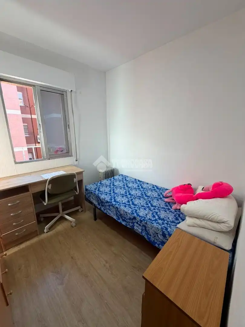 Bedroom of Flat for sale in Getafe  with Air Conditioner, Terrace and Furnished