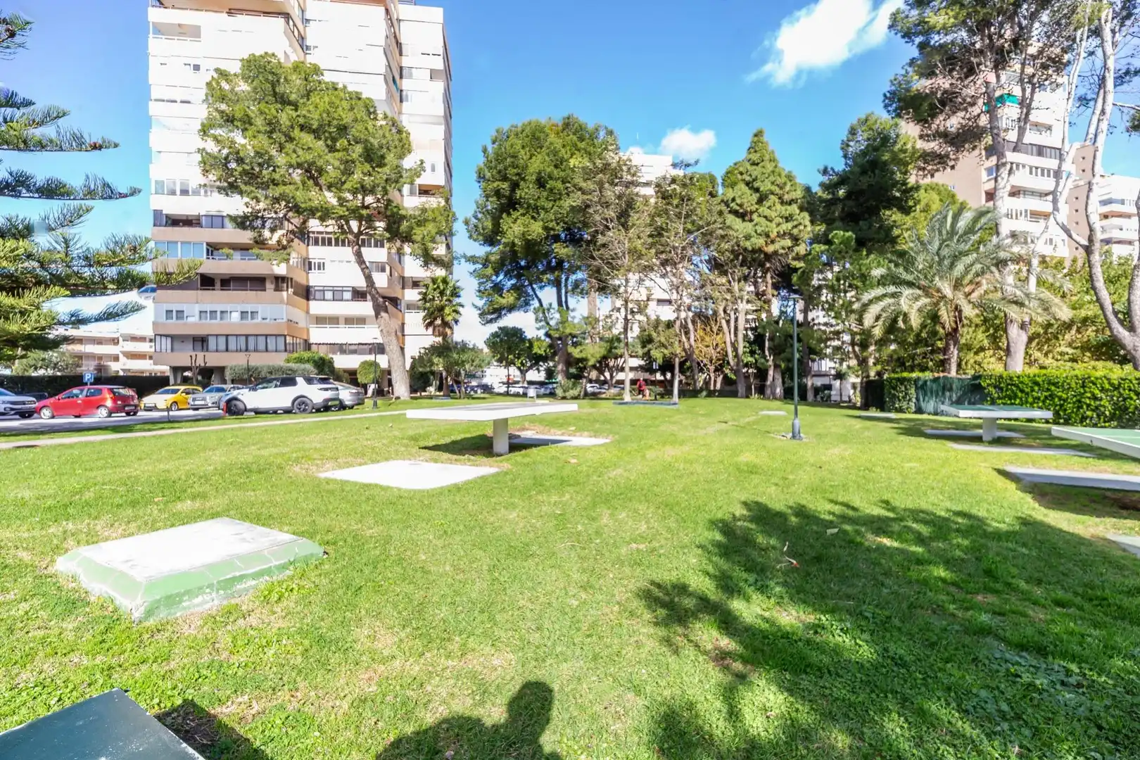 Vista exterior de Piso en venta en Torremolinos con Aire acondicionado, Jardín privado y Terraza
