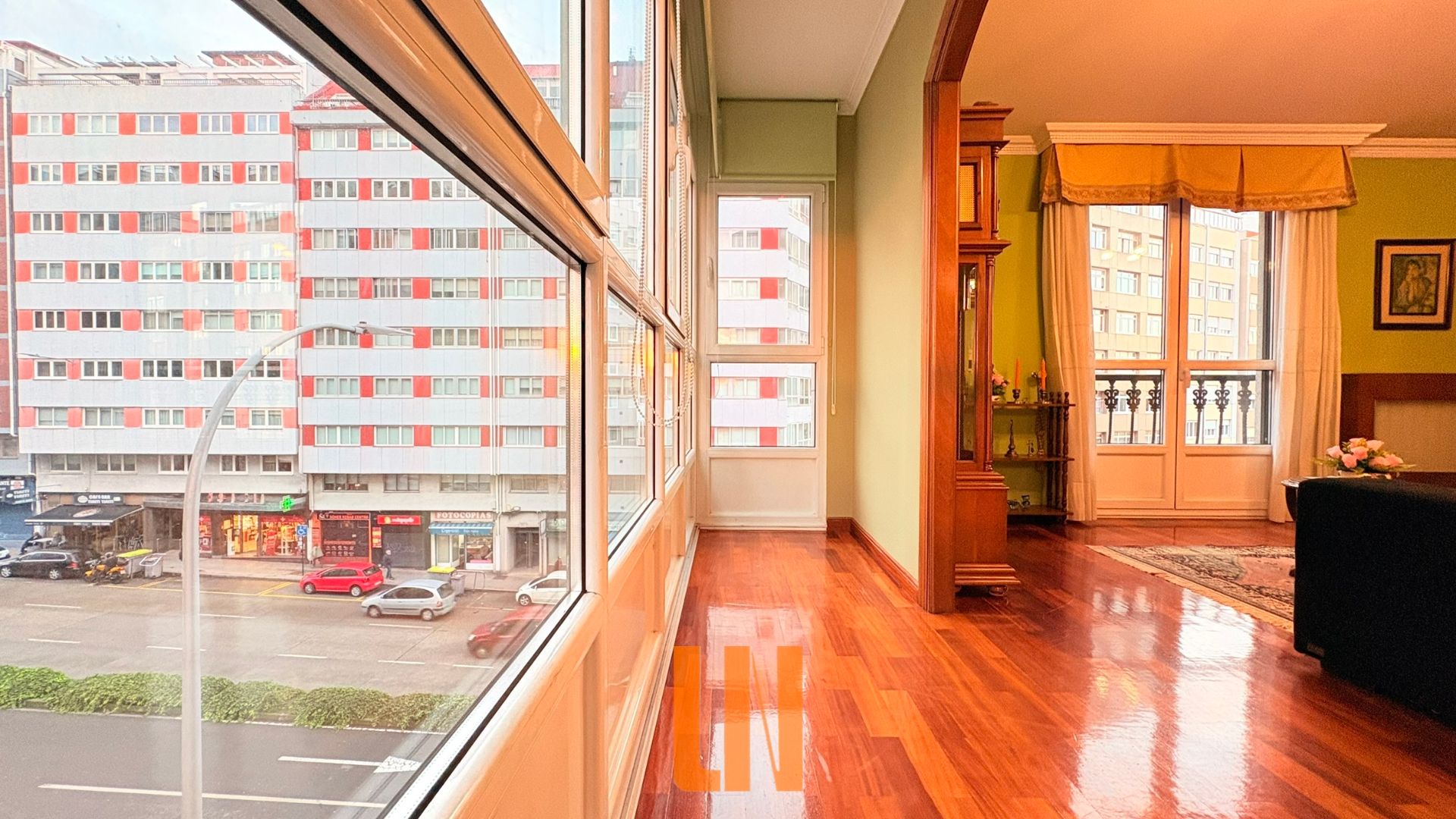 Pis en venda en A Coruña Capital  amb Calefacció, Parquet i Traster