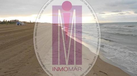 Foto 4 de Casa adosada en venda a La Pineda, Castelldefels