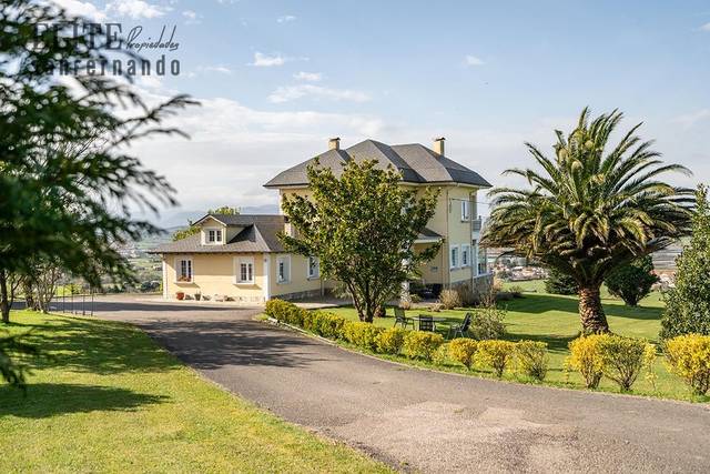 Casa-chalet en Venta en Calle Calle Millajo en Bárcena de Cudón - Gomazo