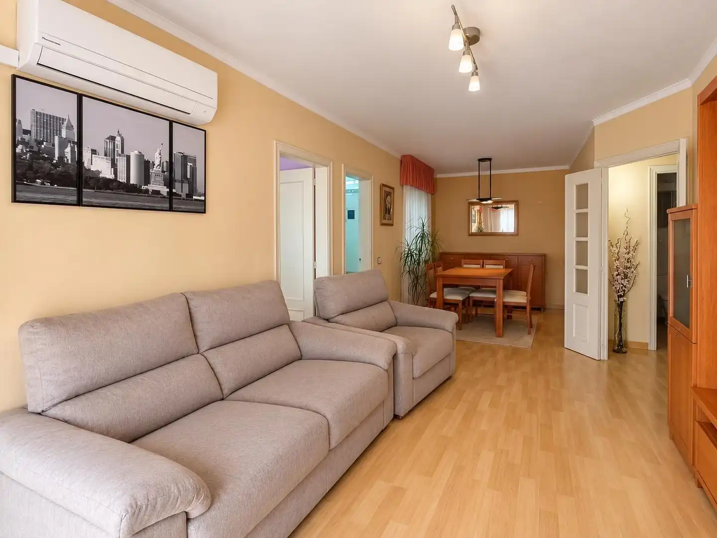 Flat with terrace for sale in Cerdanyola, imagen 6