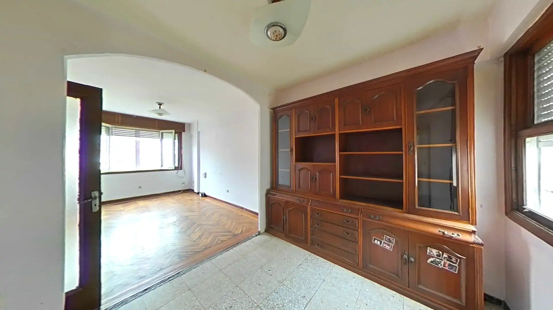 Wohnzimmer von Wohnung zum Verkauf in Vigo  mit Parkett