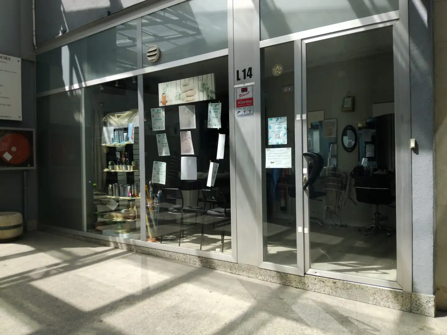 Local de alquiler en Cerdanyola del Vallès con Aire acondicionado, Calefacción y Parquet