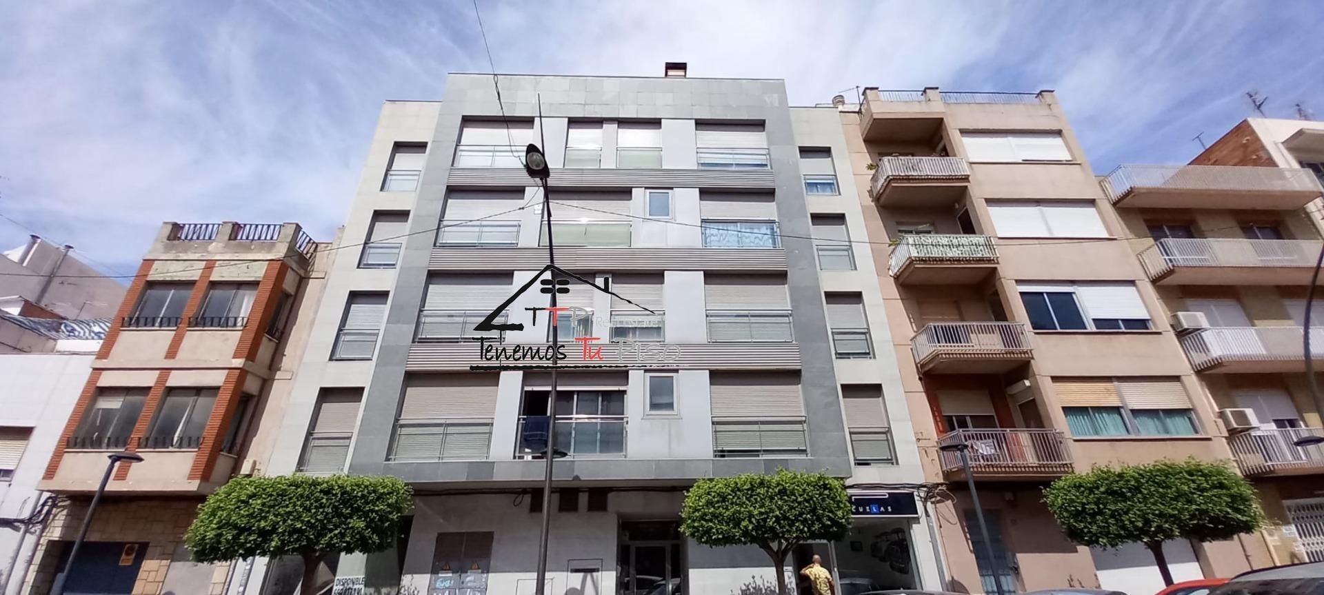 Exterior view of Duplex for sale in Benicarló  with Air Conditioner, Balcony and Community pool