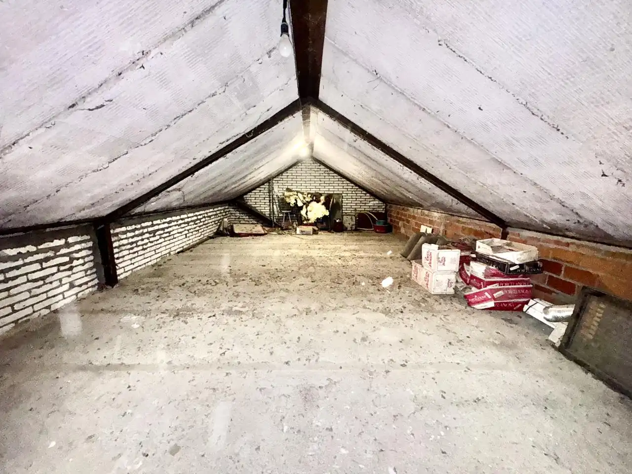 Local en venta en Maello con Aire acondicionado