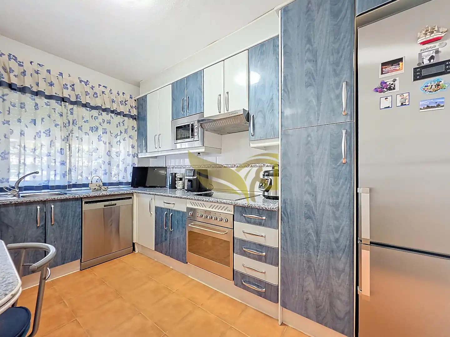 Cocina de Casa adosada en venta en Aranjuez con Aire acondicionado, Calefacción y Jardín privado