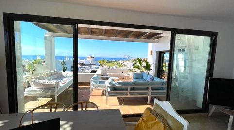 Foto 4 de Ático de alquiler en Avenida del Golf, 25, La Alcaidesa, Cádiz