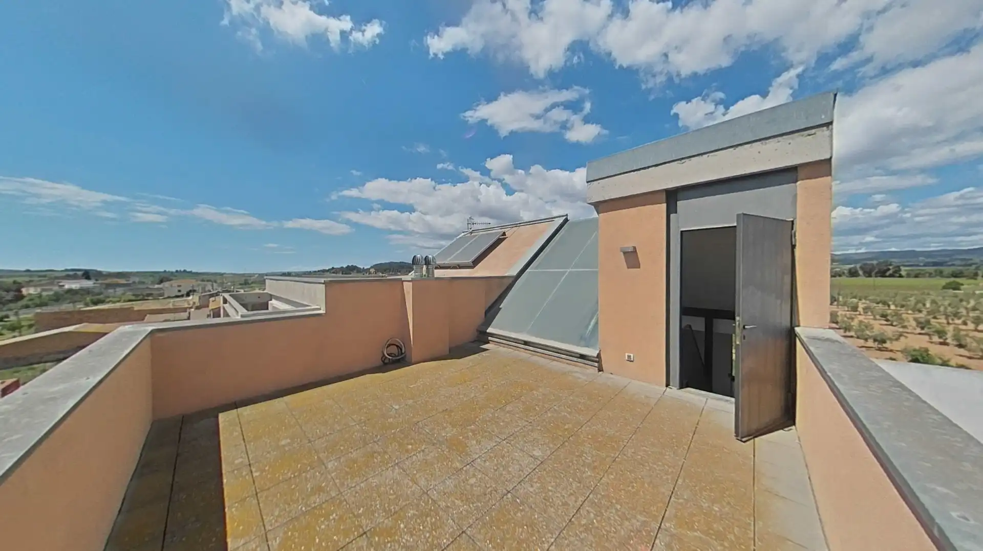 Terrassa de Edifici en venda en Santa Margarida I Els Monjos