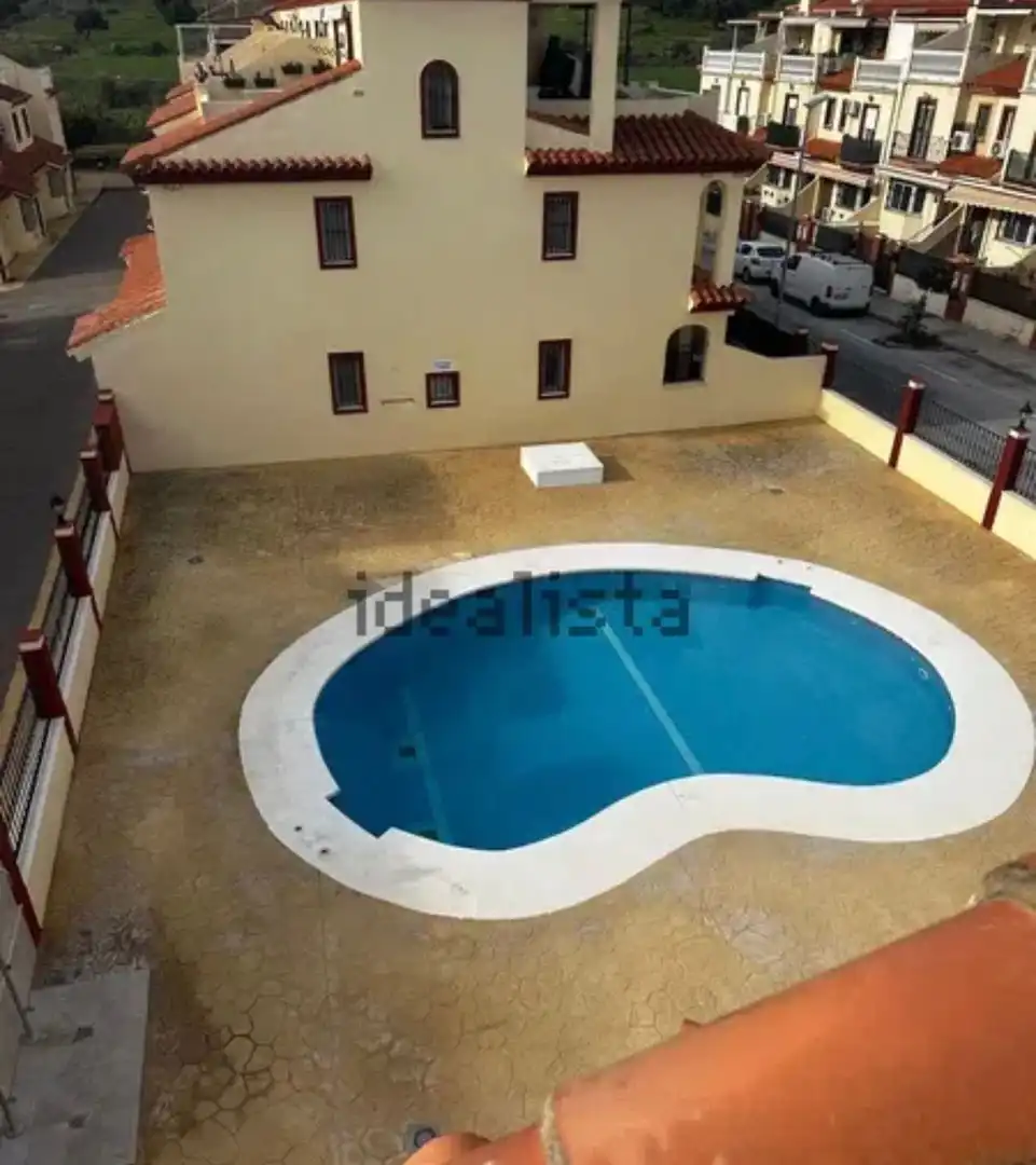 Piscina de Casa o xalet en venda en Vélez-Málaga amb Aire condicionat, Calefacció i Jardí privat