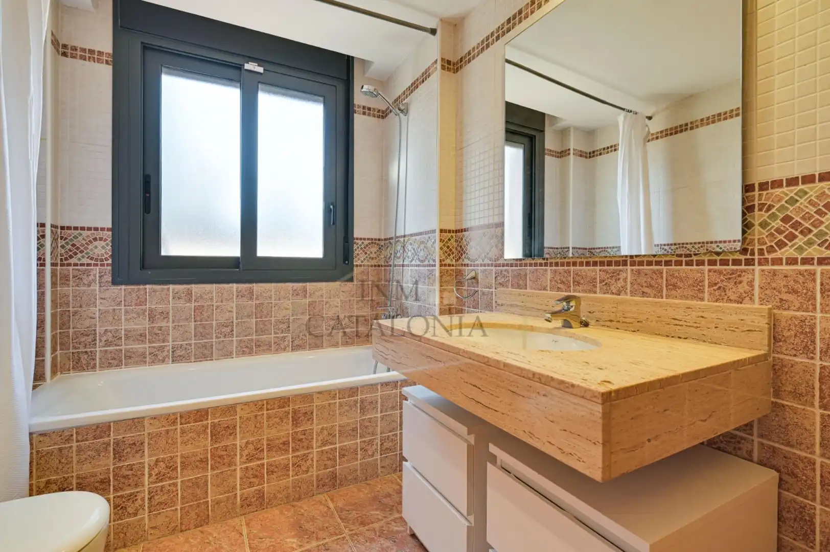 Baño de Piso en venta en El Sucre - El Nadal  