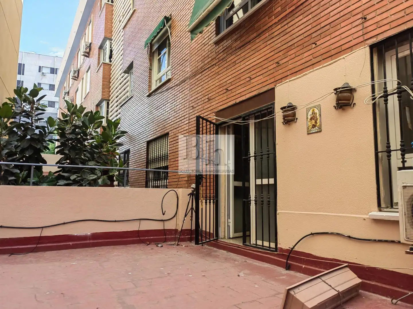 Vista exterior de Pis en venda en Málaga amb Aire condicionat, Terrassa i Balcó