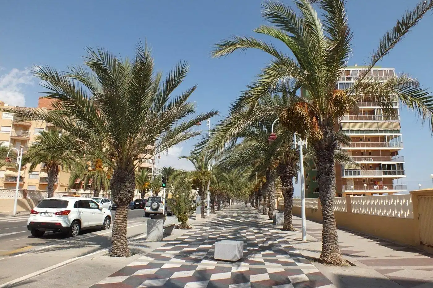 Vista exterior de Ático en venta en Elche / Elx con Amueblado