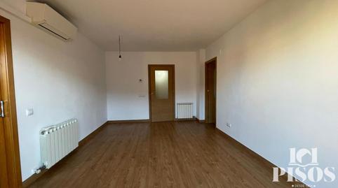 Photo 2 of Flat to rent in Pont de Can Vernet, Coll Favà, Sant Cugat del Vallès