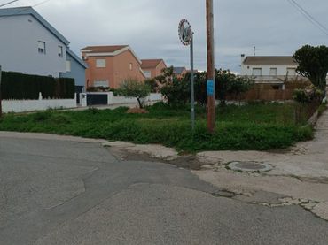 Terreno residenziale in vendita a Carrer Llatina 51