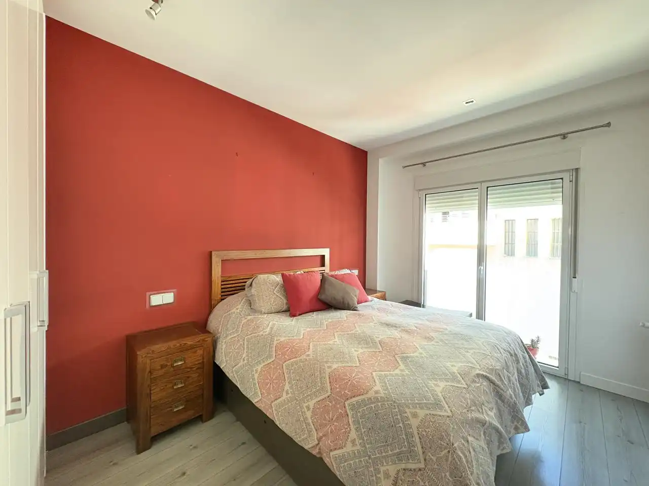 Habitación de Piso de alquiler en  Madrid Capital con Aire acondicionado, Calefacción y Terraza