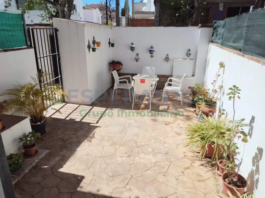 Terrassa de Apartament de lloguer en Málaga amb Aire condicionat, Jardí privat i TV
