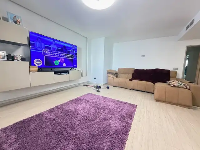 Living room of Houses for sale in Coslada  with Air Conditioner, Heating and Private garden