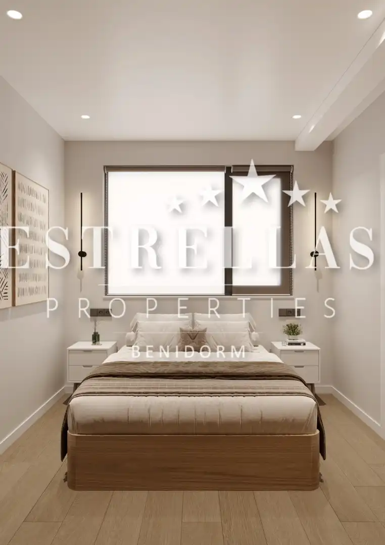 Habitación de Apartamento en venta en Benidorm con Aire acondicionado, Calefacción y Jardín privado