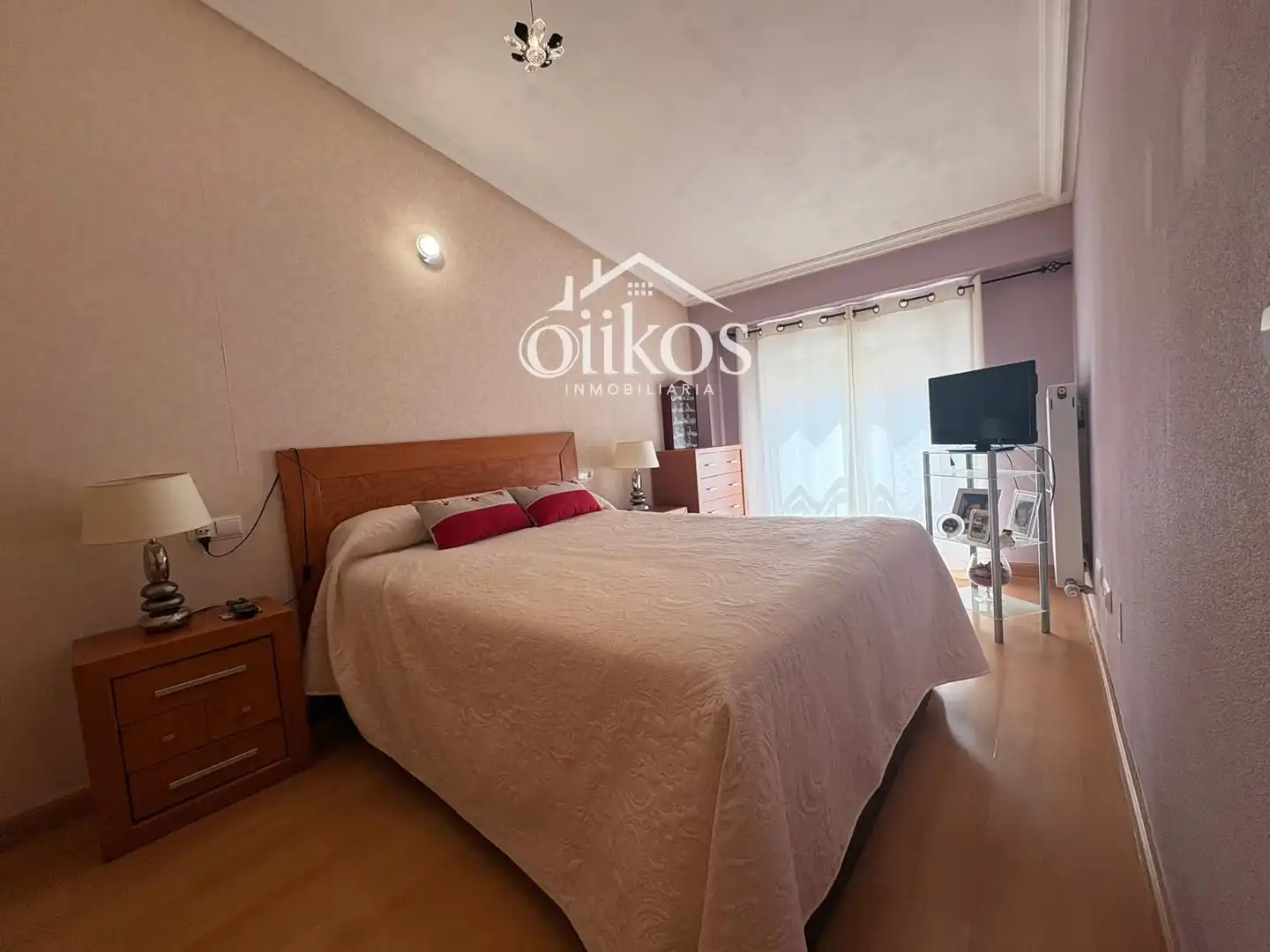Flat with terrace for sale in Moriscos, imagen 5