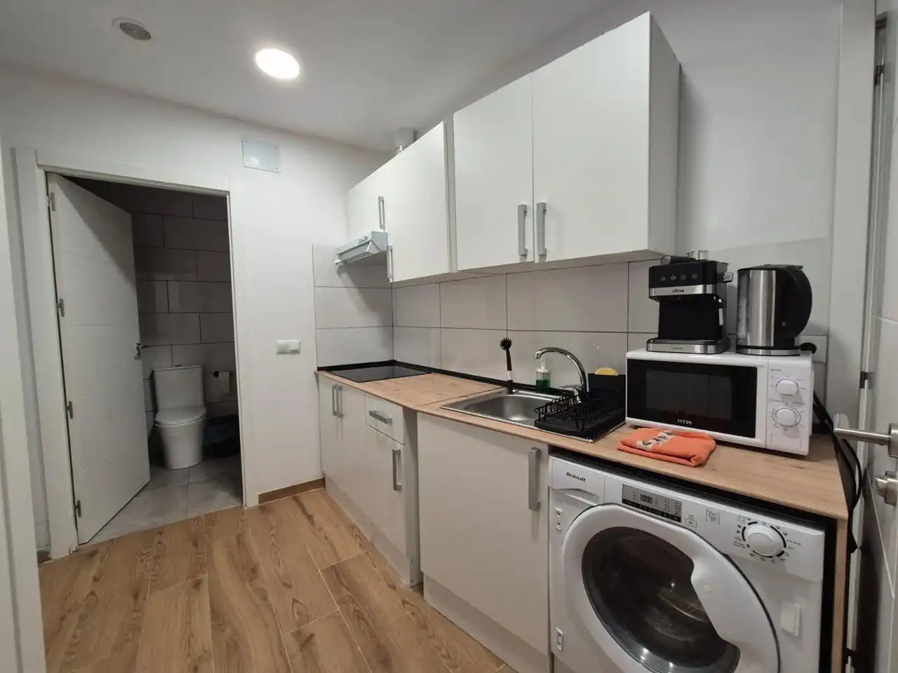 Kitchen of Buildings for sale in Alicante / Alacant