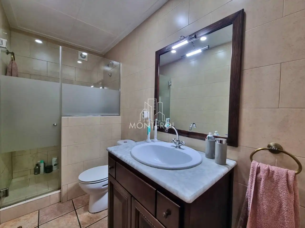 Baño de Casa o chalet en venta en Rubí con Aire acondicionado y Parquet