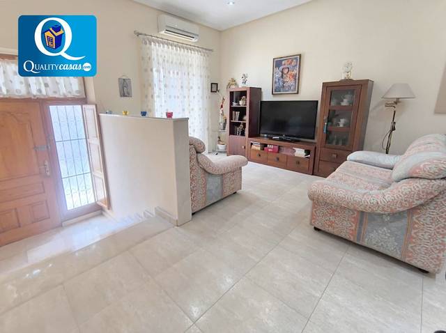 Casa adosada en Venta en Campoamor