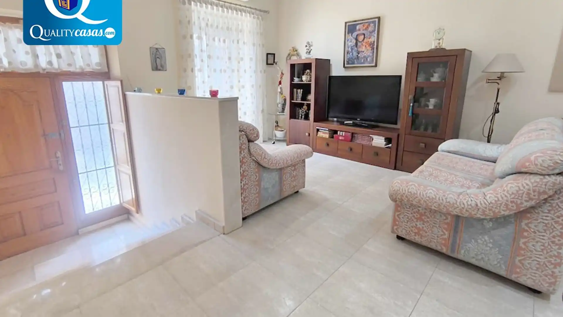 Sala d'estar de Casa adosada en venda en Alicante / Alacant amb Aire condicionat, Calefacció i Terrassa