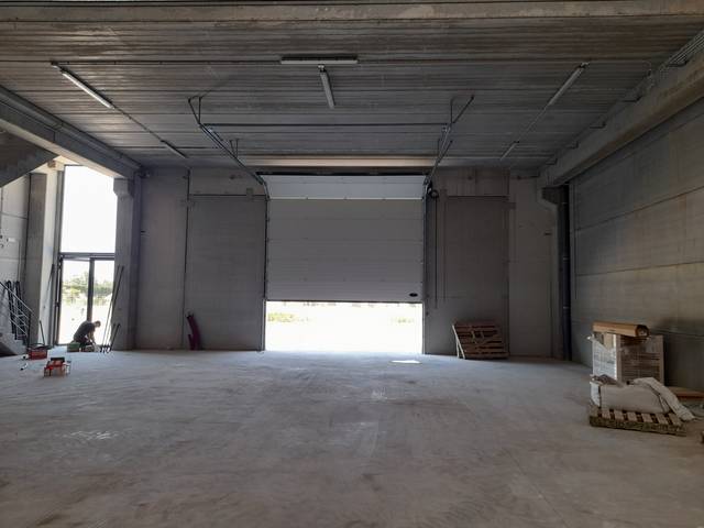 Nave industrial en Alquiler en Carrer de Priora Xixilona en Can Illa