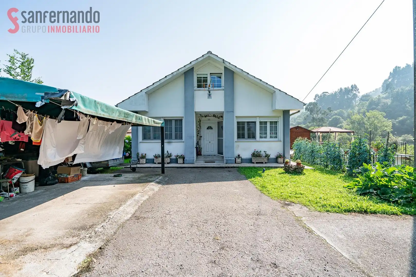 Exterior view of Houses for sale in Cartes  with Heating, Private garden and Terrace