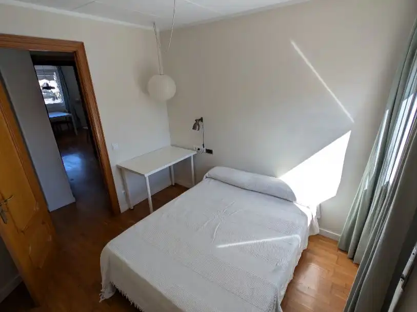 Flat for sale in Carrer de Sant Ermengol 0, imagen 9