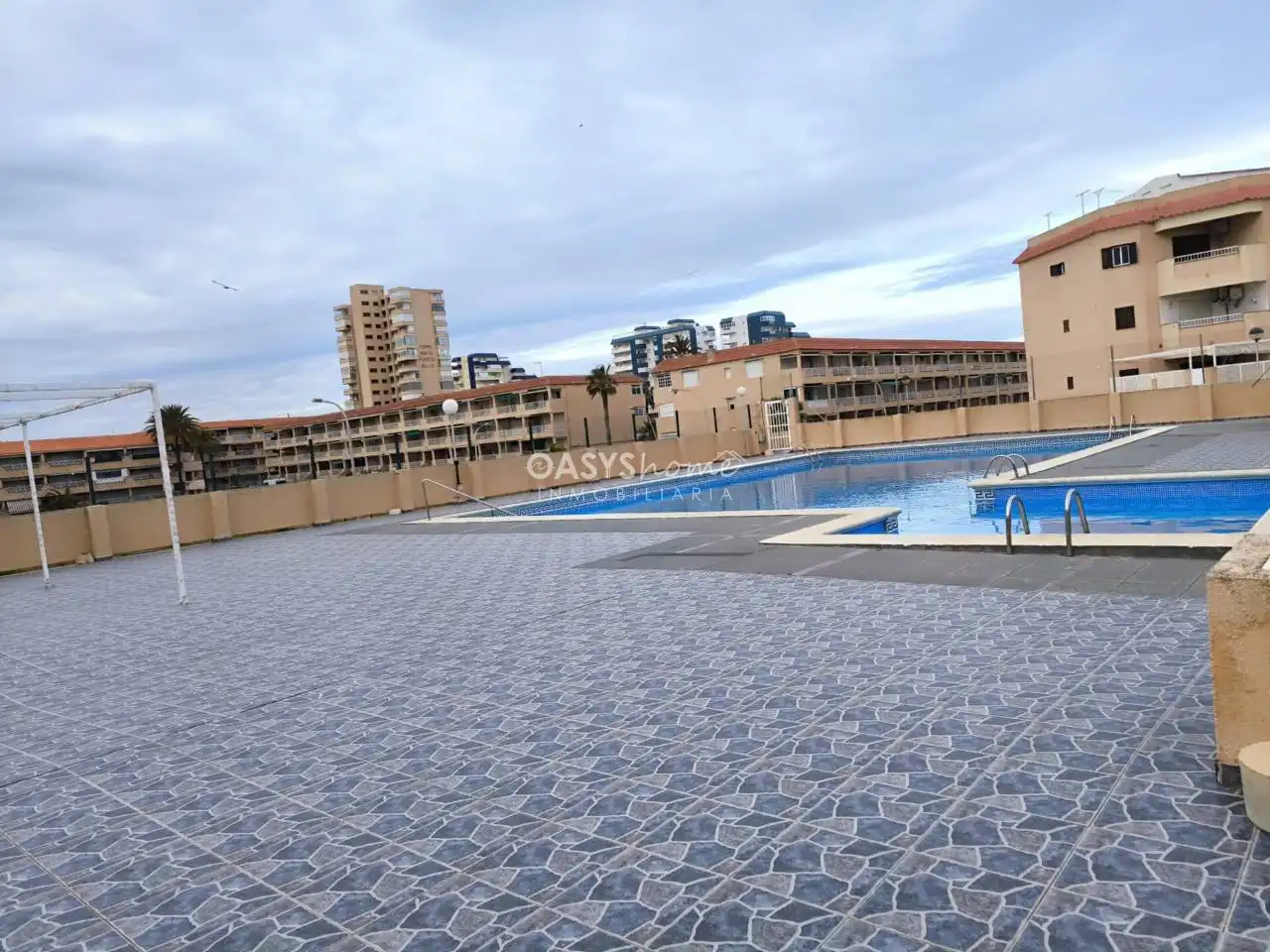 Swimming pool of Flat for sale in Cartagena  with Air Conditioner, Heating and Terrace