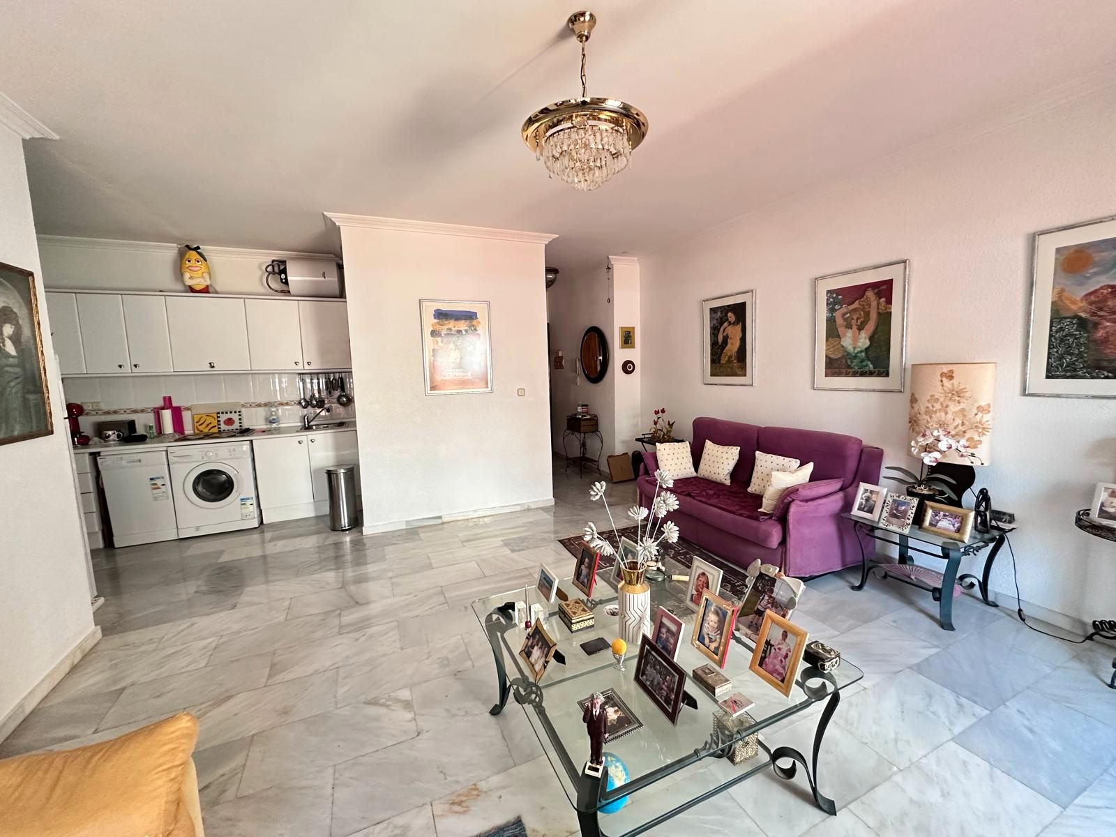 Living room of Apartment for sale in Benalmádena  with Air Conditioner and Furnished